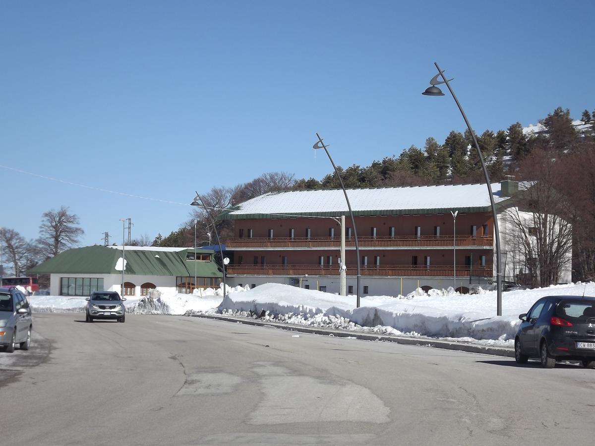 Club Hotel Kristiania Сан-Массимо Экстерьер фото
